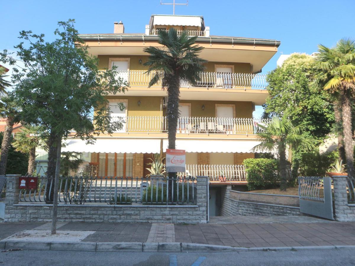 Burello Apartment Lignano Sabbiadoro Luaran gambar