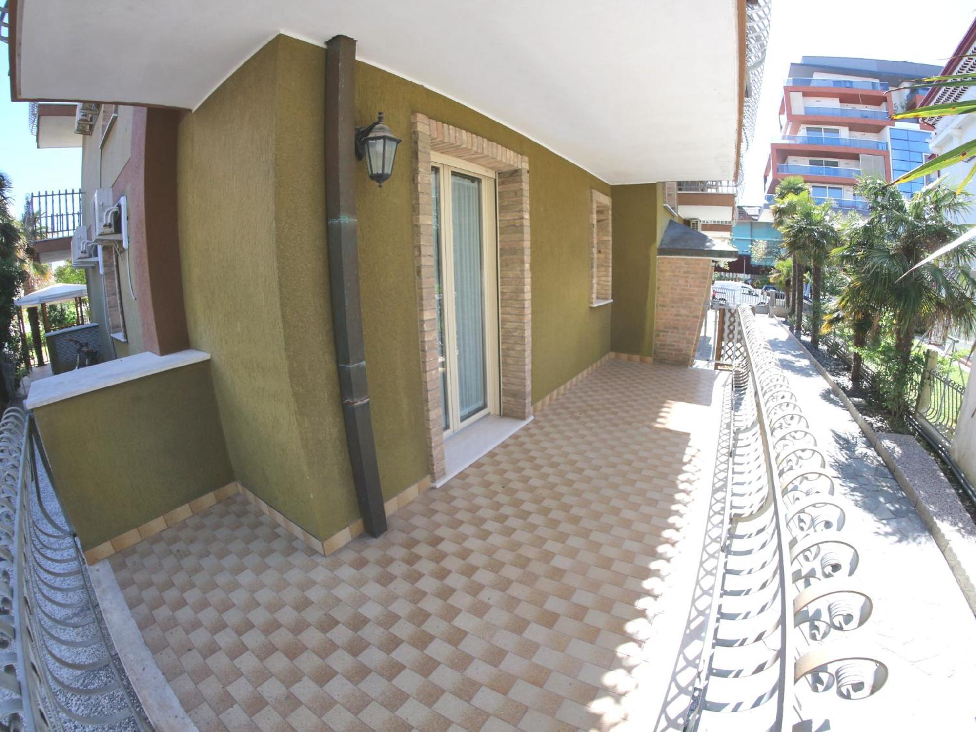 Burello Apartment Lignano Sabbiadoro Luaran gambar